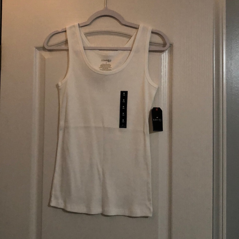 New white cami tank top